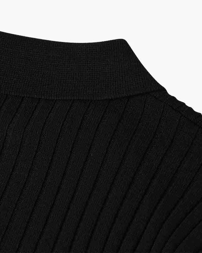 Polo Tricoté à Col V – Chic Décontracté